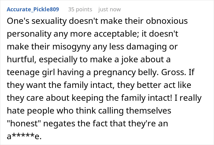 32YO Thinks That Being Gay Is His License To Be Rude To Bro's In-Laws, Gets Snubbed By 17YO Cousin 32YO Thinks That Being Gay Is His License To Be Rude To Bro's In-Laws, Gets Snubbed By 17YO Cousin