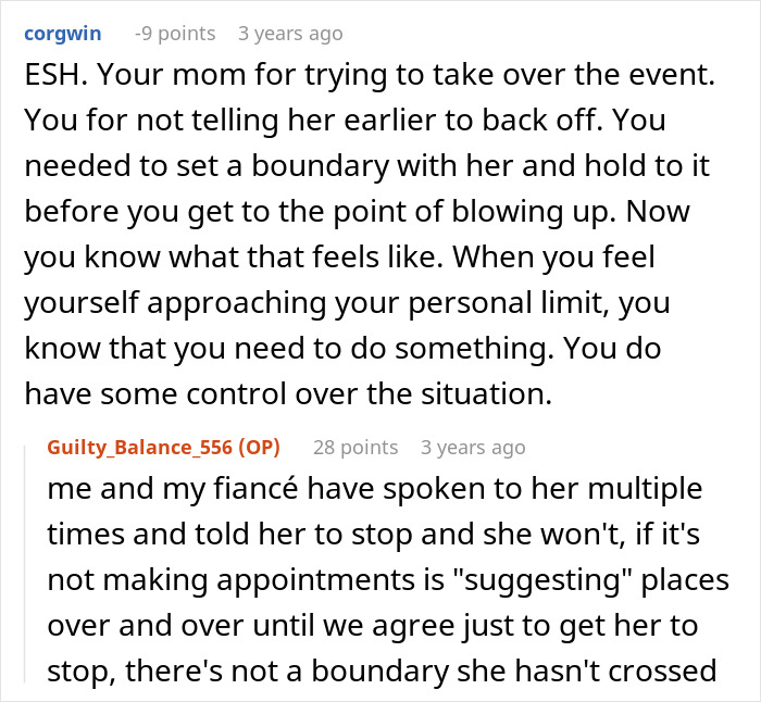 Mom Exposes Herself As A Homophobe After Trying To Take Over Daughter's Wedding Mom Exposes Herself As A Homophobe After Trying To Take Over Daughter's Wedding