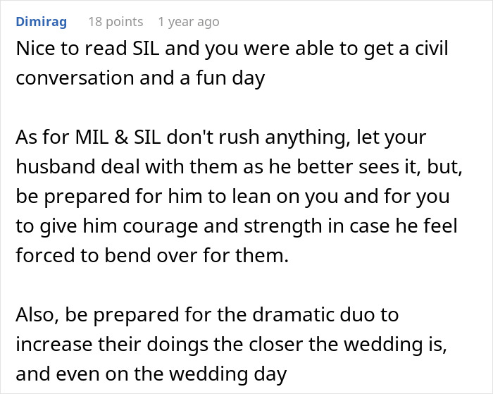 A Reddit comment offering advice on handling in-laws and potential wedding dispute issues. A Reddit comment offering advice on handling in-laws and potential wedding dispute issues.