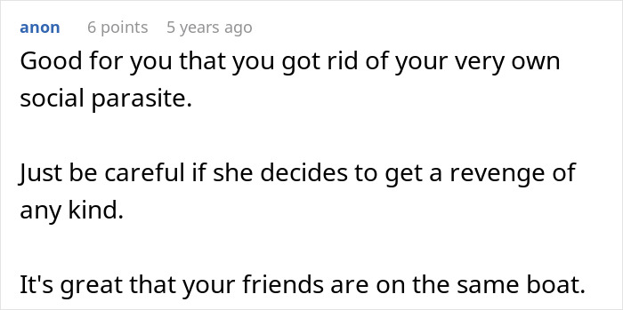 Woman Notices Her Friend Keeps Acting Stranger And Stranger, Finally Understands Why Woman Notices Her Friend Keeps Acting Stranger And Stranger, Finally Understands Why