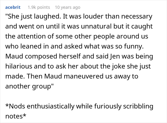 Guy Shows Just How Oblivious He Is After He Shares His Girlfriend's "Ridiculous" Behavior Guy Shows Just How Oblivious He Is After He Shares His Girlfriend's "Ridiculous" Behavior