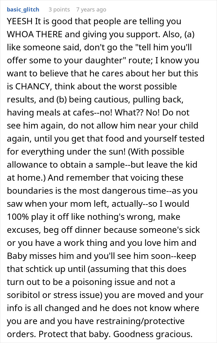 A lengthy comment about a woman suspecting her dad is tampering with dessert, urging caution and testing.