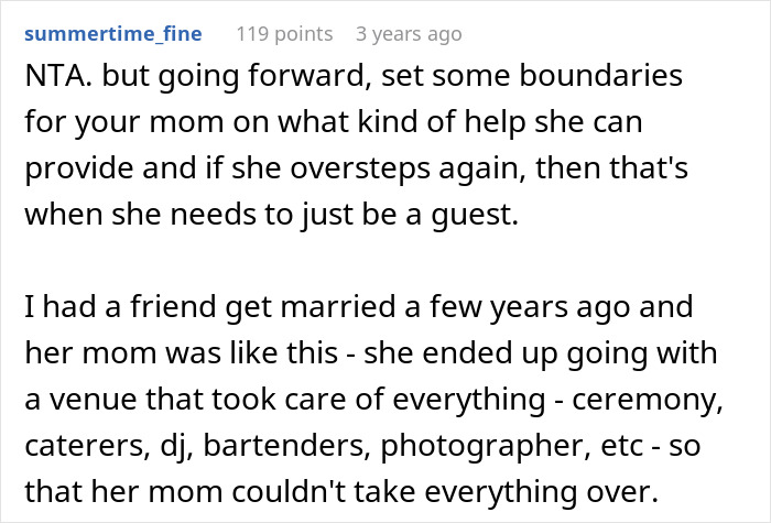 Mom Exposes Herself As A Homophobe After Trying To Take Over Daughter's Wedding Mom Exposes Herself As A Homophobe After Trying To Take Over Daughter's Wedding