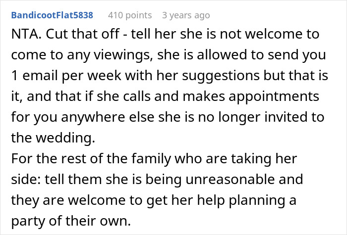 Mom Exposes Herself As A Homophobe After Trying To Take Over Daughter's Wedding Mom Exposes Herself As A Homophobe After Trying To Take Over Daughter's Wedding