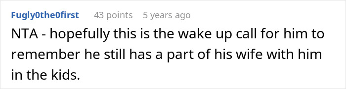 Image showing a comment suggesting a wake-up call for a grieving guy to remember his wife. Image showing a comment suggesting a wake-up call for a grieving guy to remember his wife.