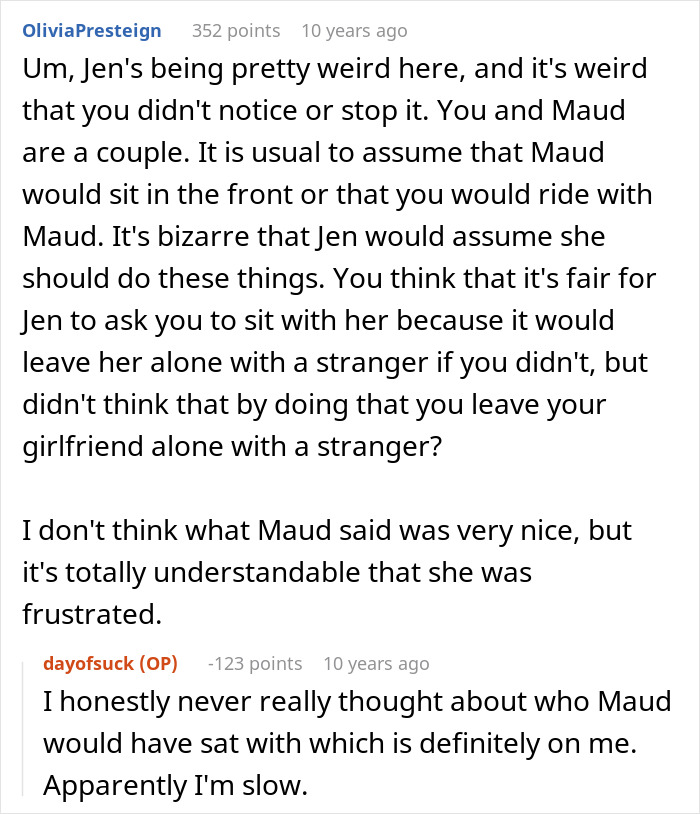 Guy Shows Just How Oblivious He Is After He Shares His Girlfriend's "Ridiculous" Behavior Guy Shows Just How Oblivious He Is After He Shares His Girlfriend's "Ridiculous" Behavior