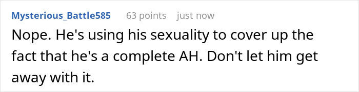 32YO Thinks That Being Gay Is His License To Be Rude To Bro's In-Laws, Gets Snubbed By 17YO Cousin 32YO Thinks That Being Gay Is His License To Be Rude To Bro's In-Laws, Gets Snubbed By 17YO Cousin