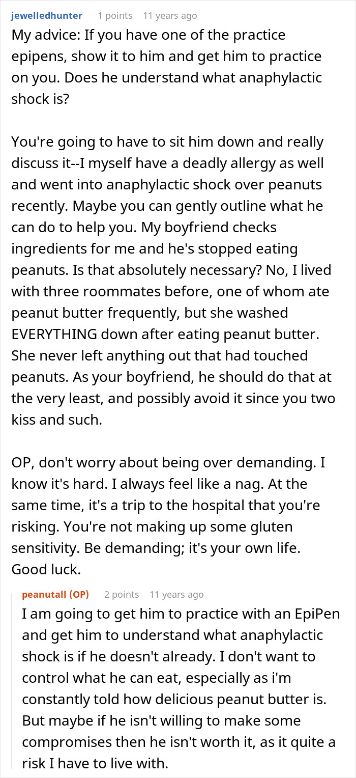 A woman's boyfriend keeps forgetting her allergy. This image shows a conversation about a boyfriend forgetting his girlfriend's allergy. A woman's boyfriend keeps forgetting her allergy. This image shows a conversation about a boyfriend forgetting his girlfriend's allergy.