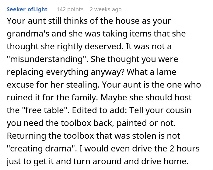A screenshot showing a detailed comment about an aunt ruining the family free table tradition by stealing.