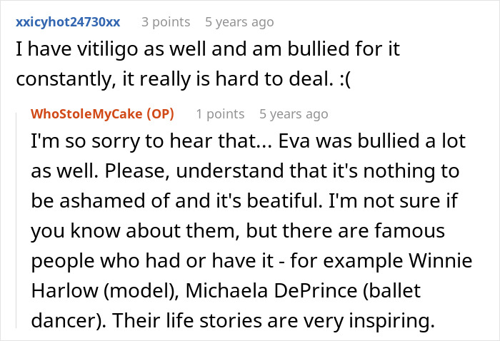 A comment about being bullied for vitiligo, with a reply offering encouragement and mentioning famous people with vitiligo.