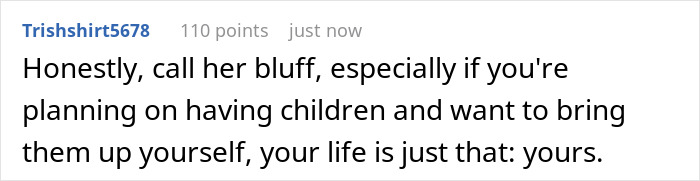 A screenshot of a comment telling a bride to call her mother's bluff about walking down the aisle.