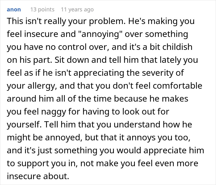A woman's boyfriend keeps forgetting her allergy. This image shows a conversation about a boyfriend forgetting his girlfriend's allergy. A woman's boyfriend keeps forgetting her allergy. This image shows a conversation about a boyfriend forgetting his girlfriend's allergy.