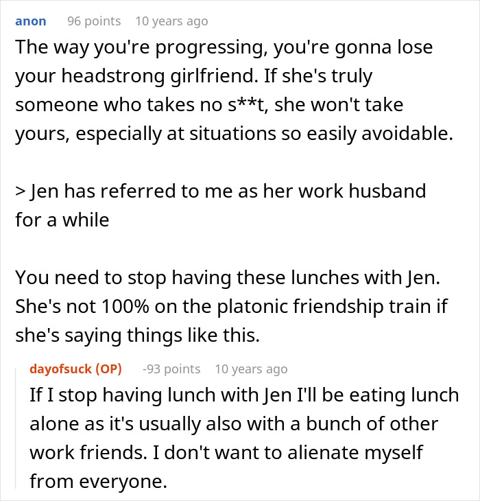 Guy Shows Just How Oblivious He Is After He Shares His Girlfriend's "Ridiculous" Behavior Guy Shows Just How Oblivious He Is After He Shares His Girlfriend's "Ridiculous" Behavior