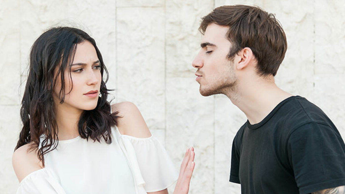 boredpanda.com - Seema Sinha - Dating Coach Reveals The Unexpected Hobby That's Sabotaging Single Men's Chances With Women