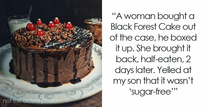 49 Retail Workers Share Customer Interactions That Made Them Question Humanity