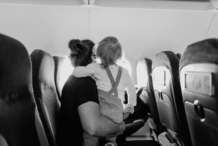 Mombie Entitled To A Seat On The Plane That She Didn't Purchase, Because "I Have A Baby!"