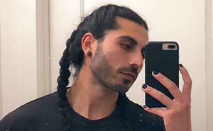 62 Long-Haired Guys Who Totally Nailed The Look (New Pics)