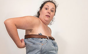 12M People Are Losing It Over This Woman’s Demonstration Of Ridiculous Denim Jumpsuit