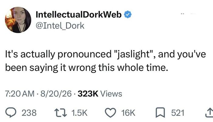 A screenshot of a funny tweet about a word's pronunciation, keeping the good mood.