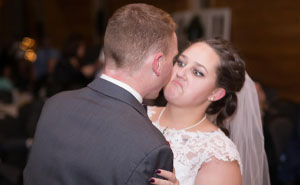 82 Funny Wedding Photos That Are Actually Iconic