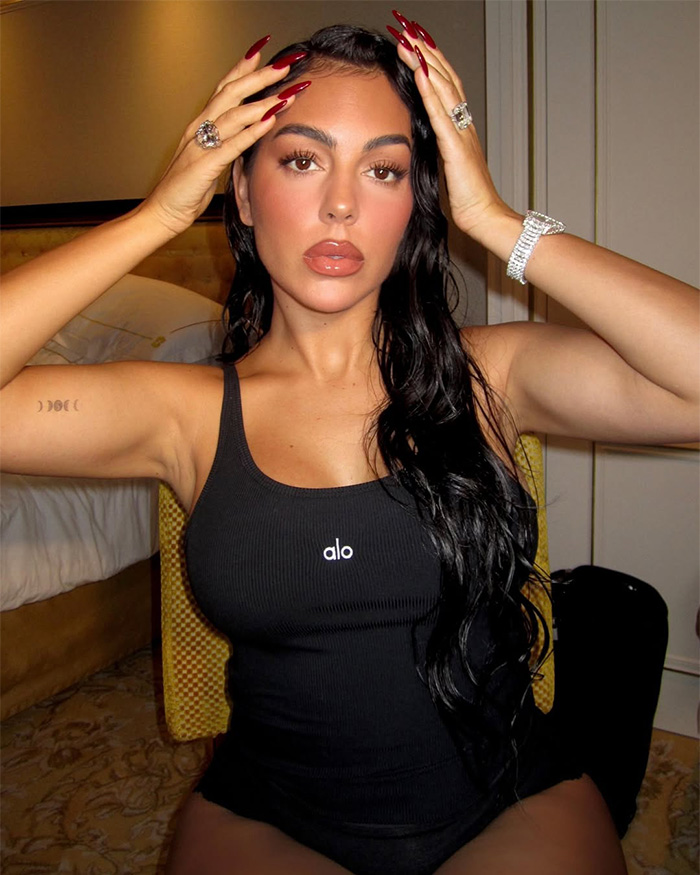 Georgina Rodriguez poses confidently, hitting back at body-shamers after her yacht photos sparked cruel comments.