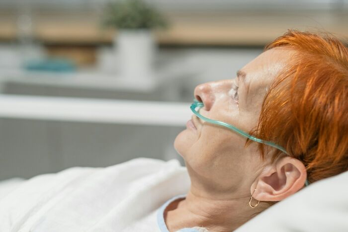 62 People Share The Most Disturbing Deathbed Confessions