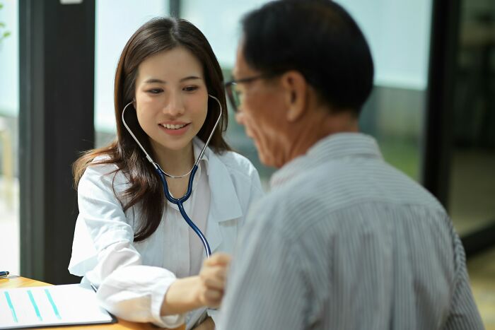 42 Health Symptoms People Should Really Take More Seriously