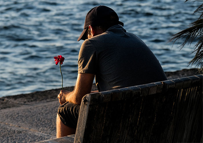 42 So-Called Green Flags That Should Actually Raise Concern