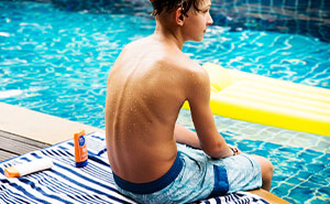 Parents Deny Guy’s Brother Access To Pool He Paid For, So He Buys A Hot Tub For The Boys Instead