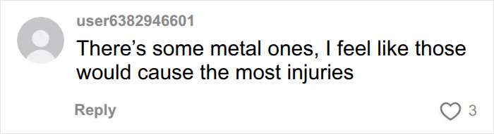 A user comment discussing metal hair accessories as a cause of injuries, focusing on hair accessory risks.