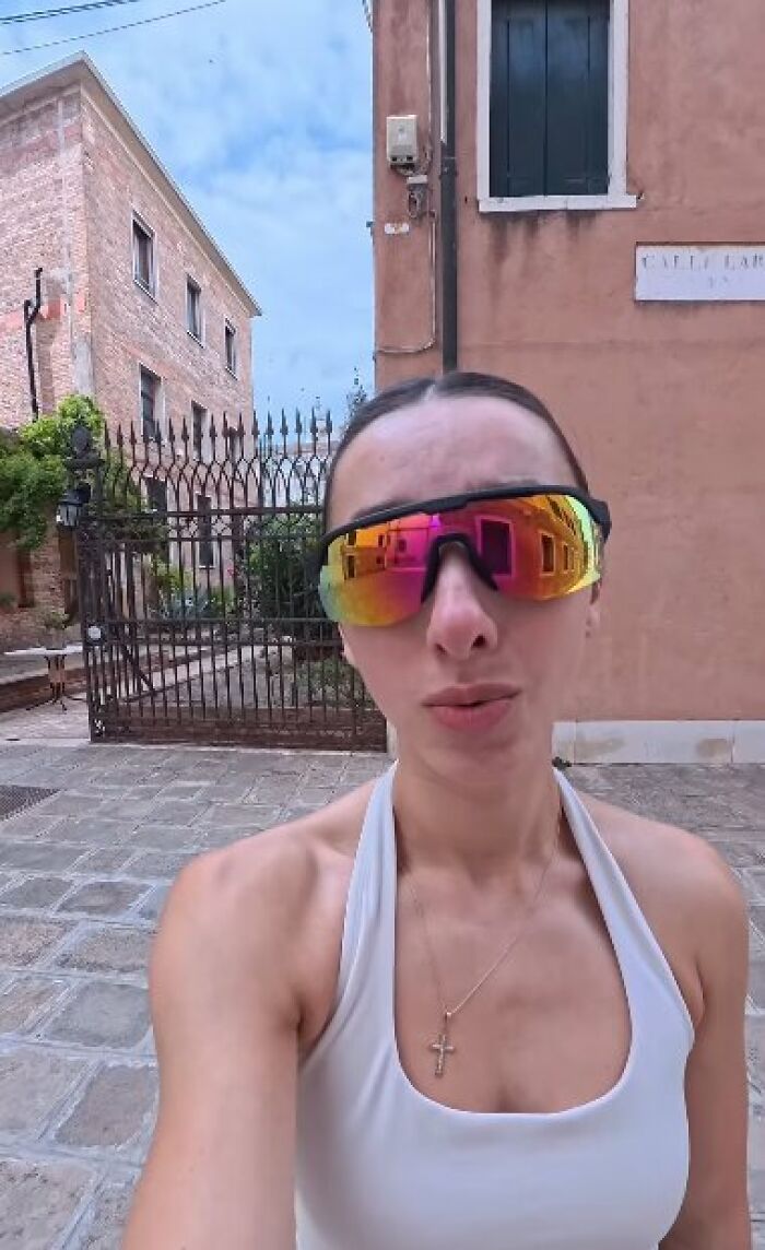 American Tourists Face Backlash After Breaking A Bizarre Italian Rule They Had No Idea Existed