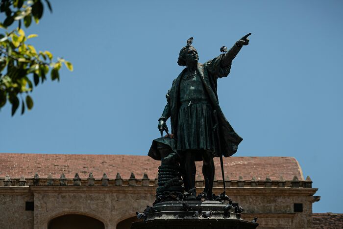 A statue of a historical figure, symbolizing misconceptions that people believe today about history.