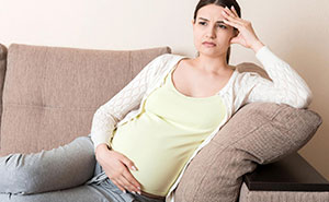 Grandma Plans To Spoil The Unborn Baby At Christmas, Family’s Holiday Rotation Bursts Her Bubble