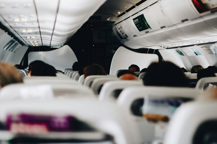 "Heavy Turbulences"