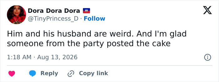 Tweet criticizing 'How I Met Your Mother' star and husband's party cake post