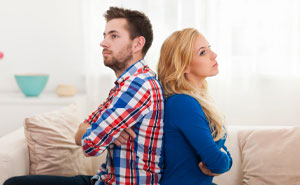 82 Bizarre House Rules People Enforce Like Federal Law In Their Own Homes