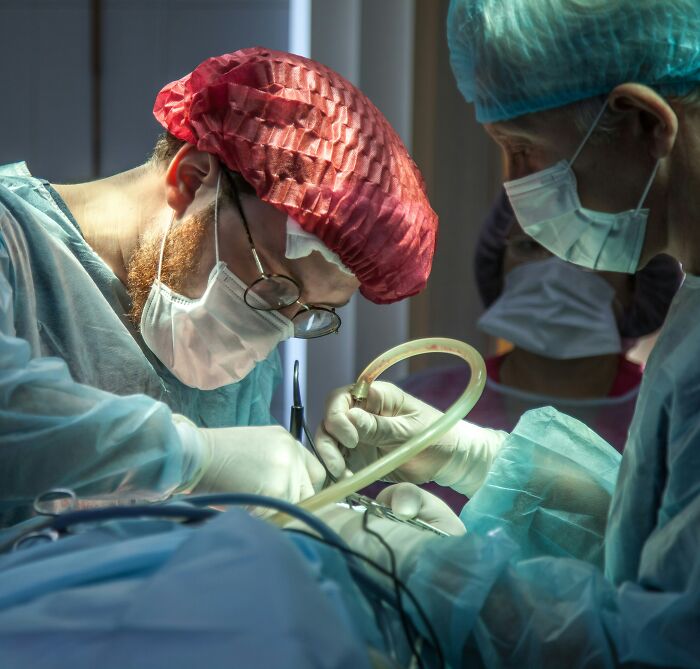 62 Patients Share The Medical Procedures That Hurt Far More Than Doctors Had Led Them To Expect