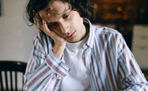 “Blamed Me For Being Born”: 59 People Who Were Raised By Narcissists Share Their Painful Stories
