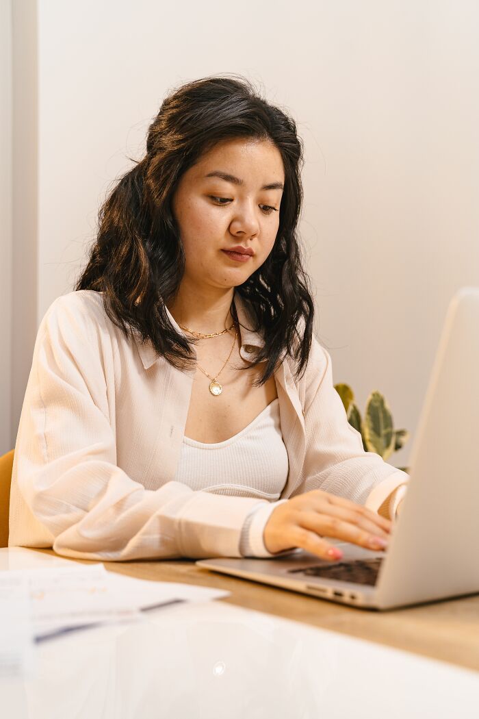 33 Employees Share Raw Opinions On Why They Refuse To Go The Extra Mile At Work