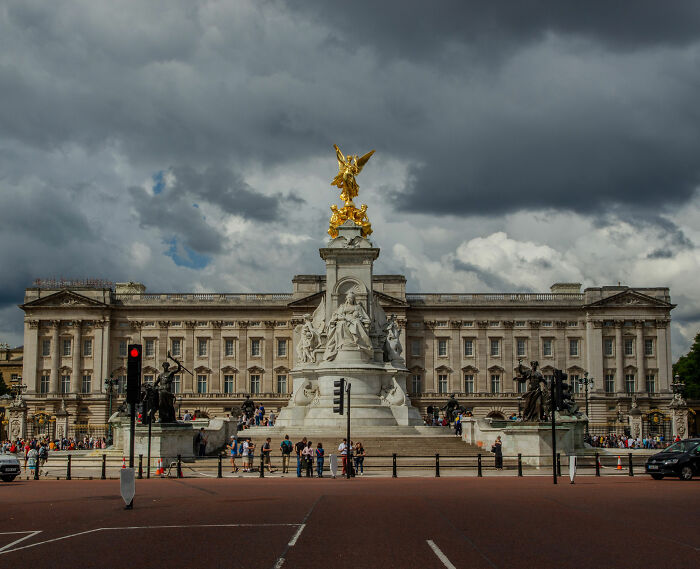 Buckingham Palace, a significant location in UK related to Meghan Markle and Prince Harry move. Buckingham Palace, a significant location in UK related to Meghan Markle and Prince Harry move.