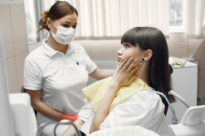 62 Patients Share The Medical Procedures That Hurt Far More Than Doctors Had Led Them To Expect