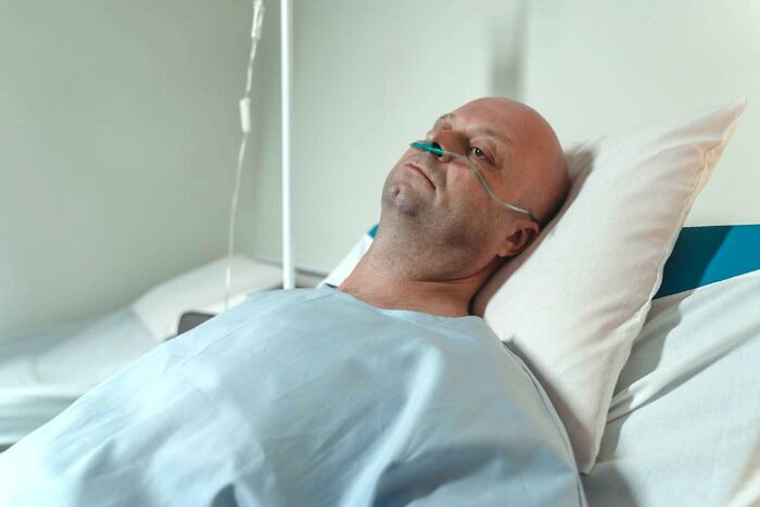 62 People Share The Most Disturbing Deathbed Confessions