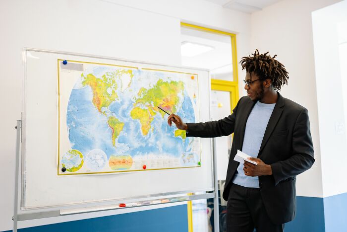 Most People Can&rsquo;t Spot More Than 12/16 Geography Mistakes: Prove You&rsquo;re Above Average