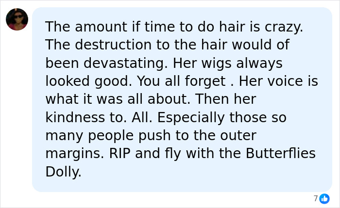 A comment about Dolly Parton's real hair and iconic wigs, discussing her kindness and voice. A comment about Dolly Parton's real hair and iconic wigs, discussing her kindness and voice.