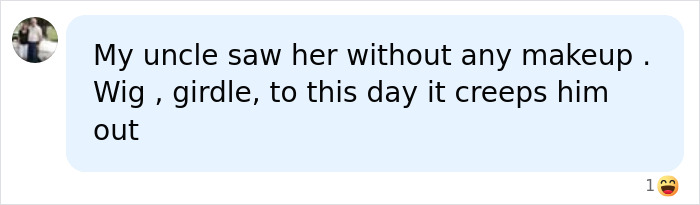 A comment recalling Dolly Parton without makeup or wig, referencing her real hair. A comment recalling Dolly Parton without makeup or wig, referencing her real hair.