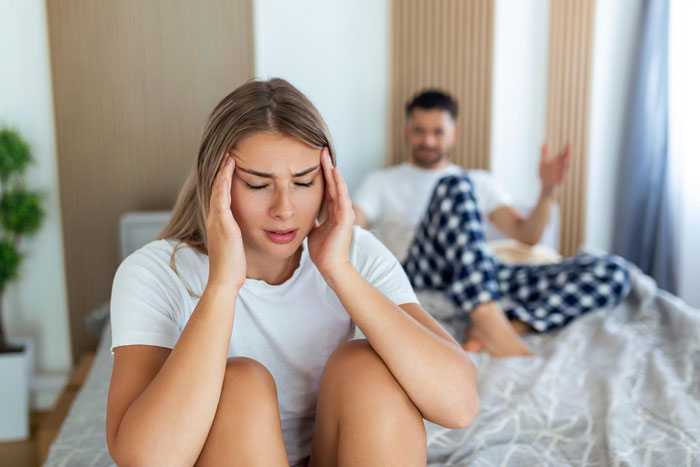 Woman Watches In Horror As Sis Kisses Her Fiancé, Who Turns Out To Be The Secret Guy She Dated In UK Woman Watches In Horror As Sis Kisses Her Fiancé, Who Turns Out To Be The Secret Guy She Dated In UK