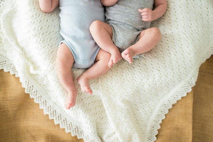 Surrogate Gives Birth To Twins With Different Biological Parents, Sending Case To Australian Court