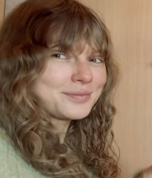 taylor_swift-6a90510cdbb14.jpg