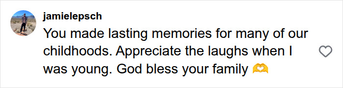 Screenshot of an online comment about Nickelodeon star Christy Knowings, appreciating childhood memories. Screenshot of an online comment about Nickelodeon star Christy Knowings, appreciating childhood memories.
