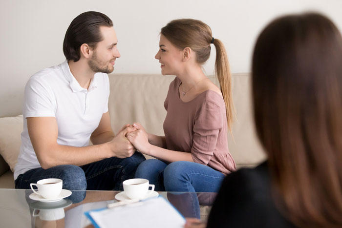 Wife Triggered By Younger Husband's Ex, Suddenly Feels He's Using Her, Her Biased Therapist Agrees Wife Triggered By Younger Husband's Ex, Suddenly Feels He's Using Her, Her Biased Therapist Agrees